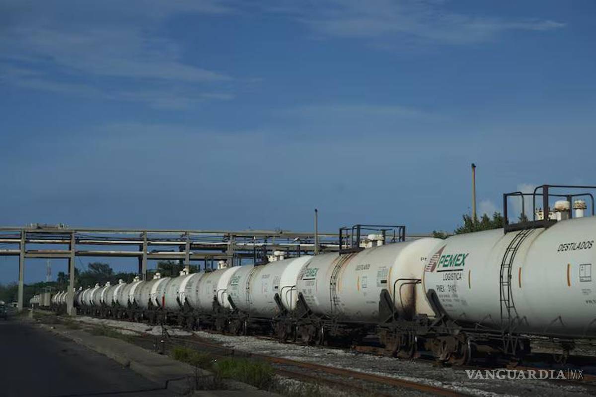 SAT destapa red de 141 factureros; algunos ligados al huachicol fiscal