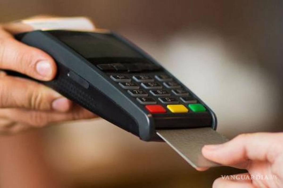 ¿Por qué las tarjetas de crédito cobran intereses?