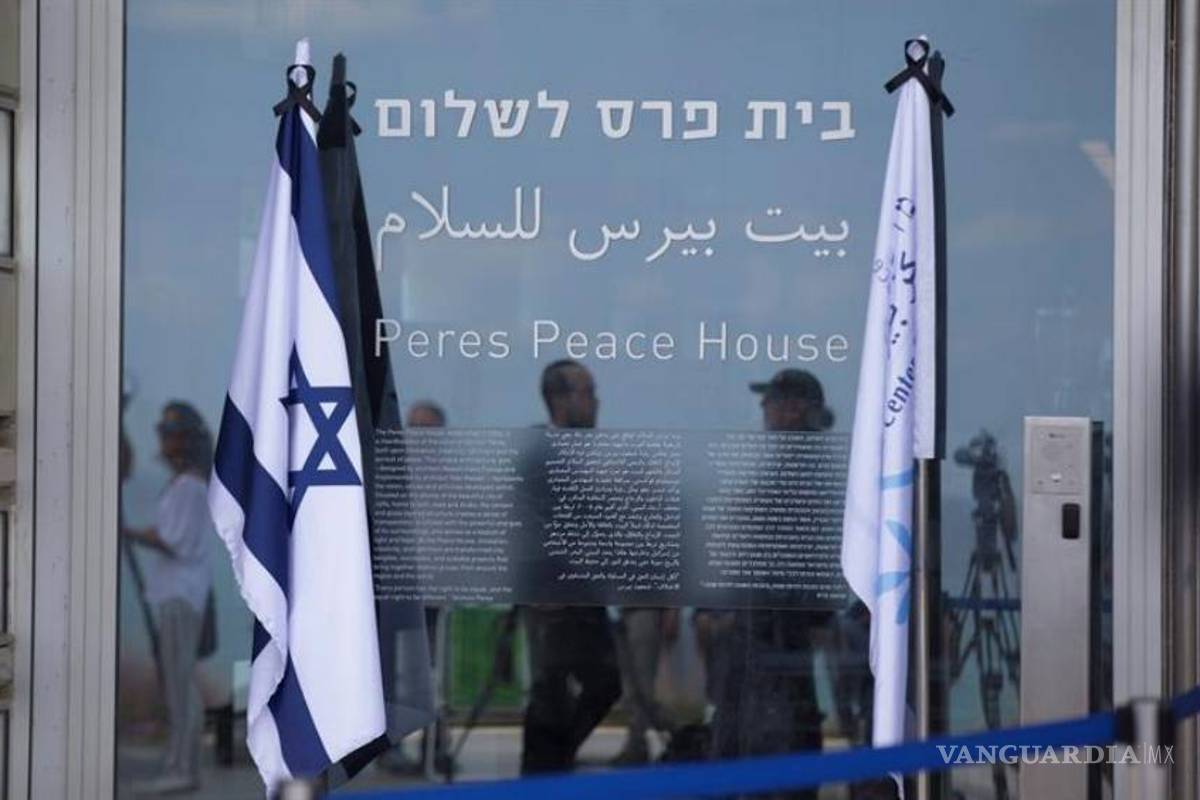 $!Shimon Peres, el hombre que buscó marcar el camino hacia la paz (fotos)