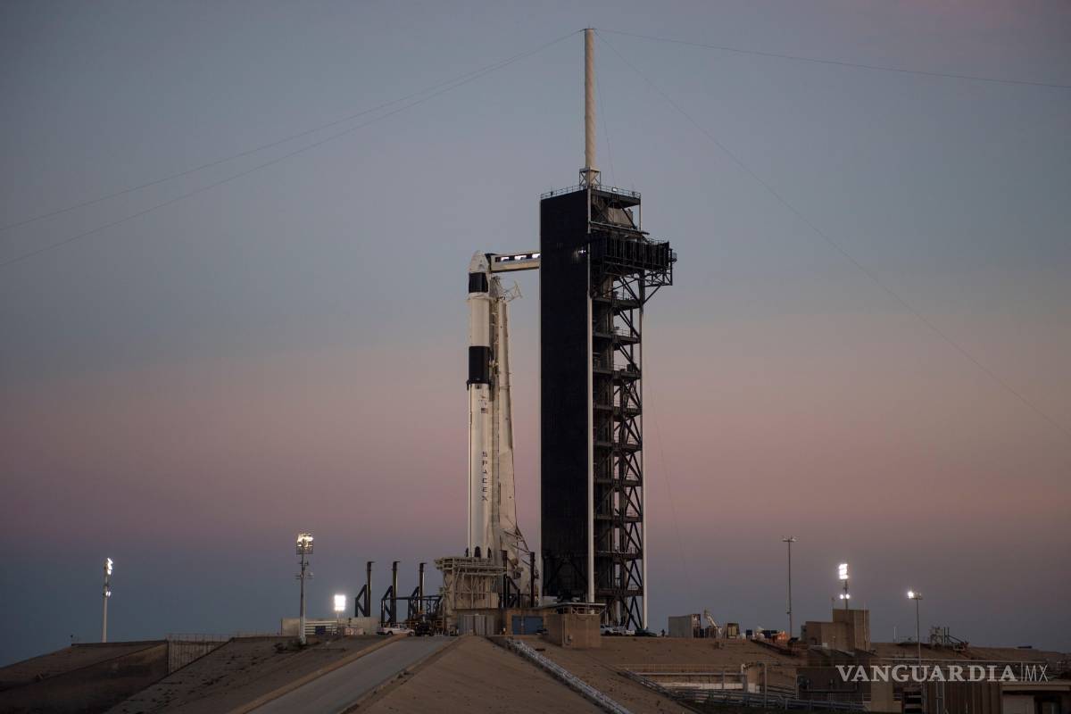 Crew Dragon, primera cápsula de SpaceX diseñada para tripulación viaja rumbo a la EEI