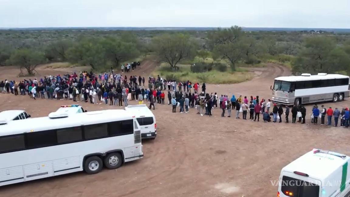 Se disparan detenciones de migrantes en frontera de Coahuila; Texas se blindará con tanques de guerra