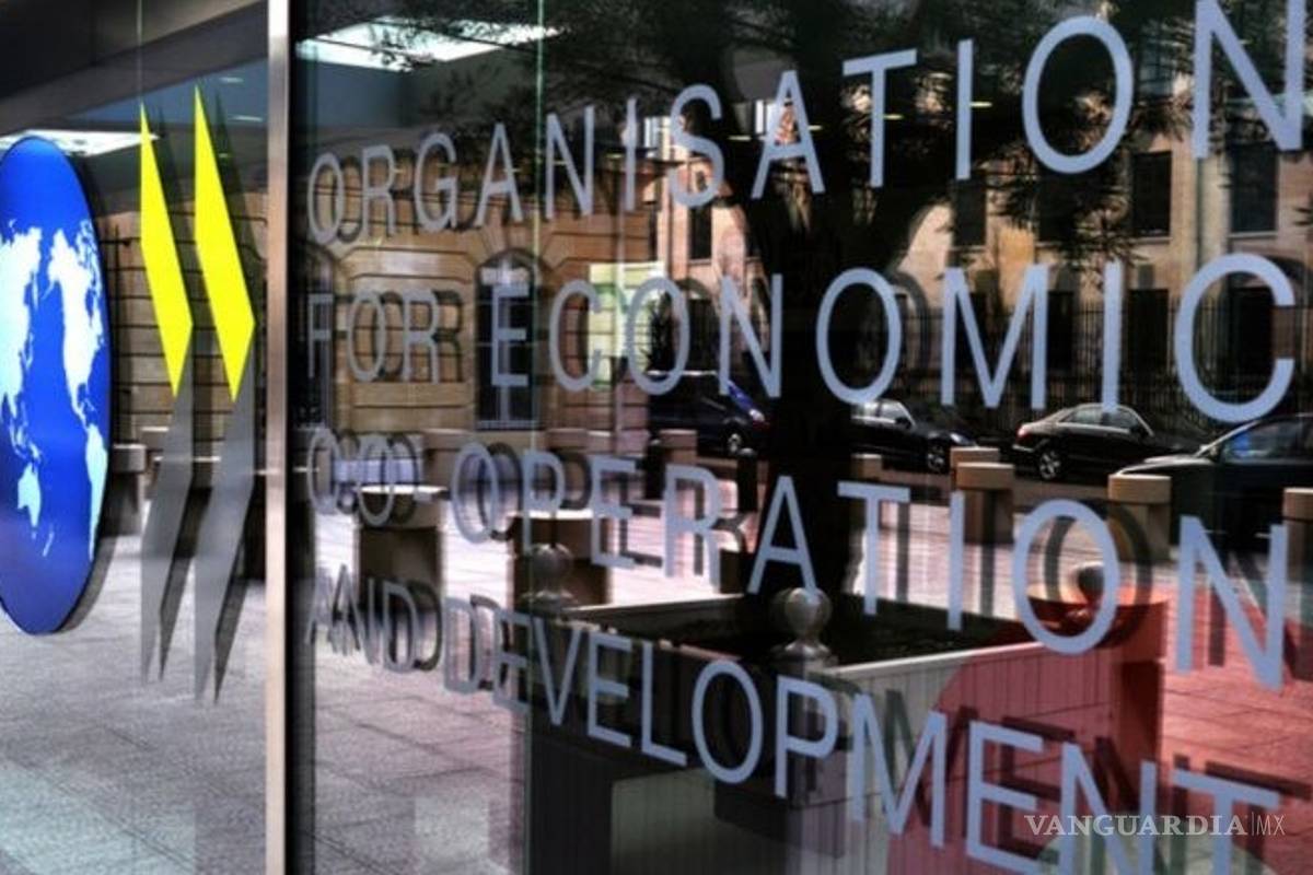 Recaudación tributaria en México, por debajo del promedio en América Latina: OCDE