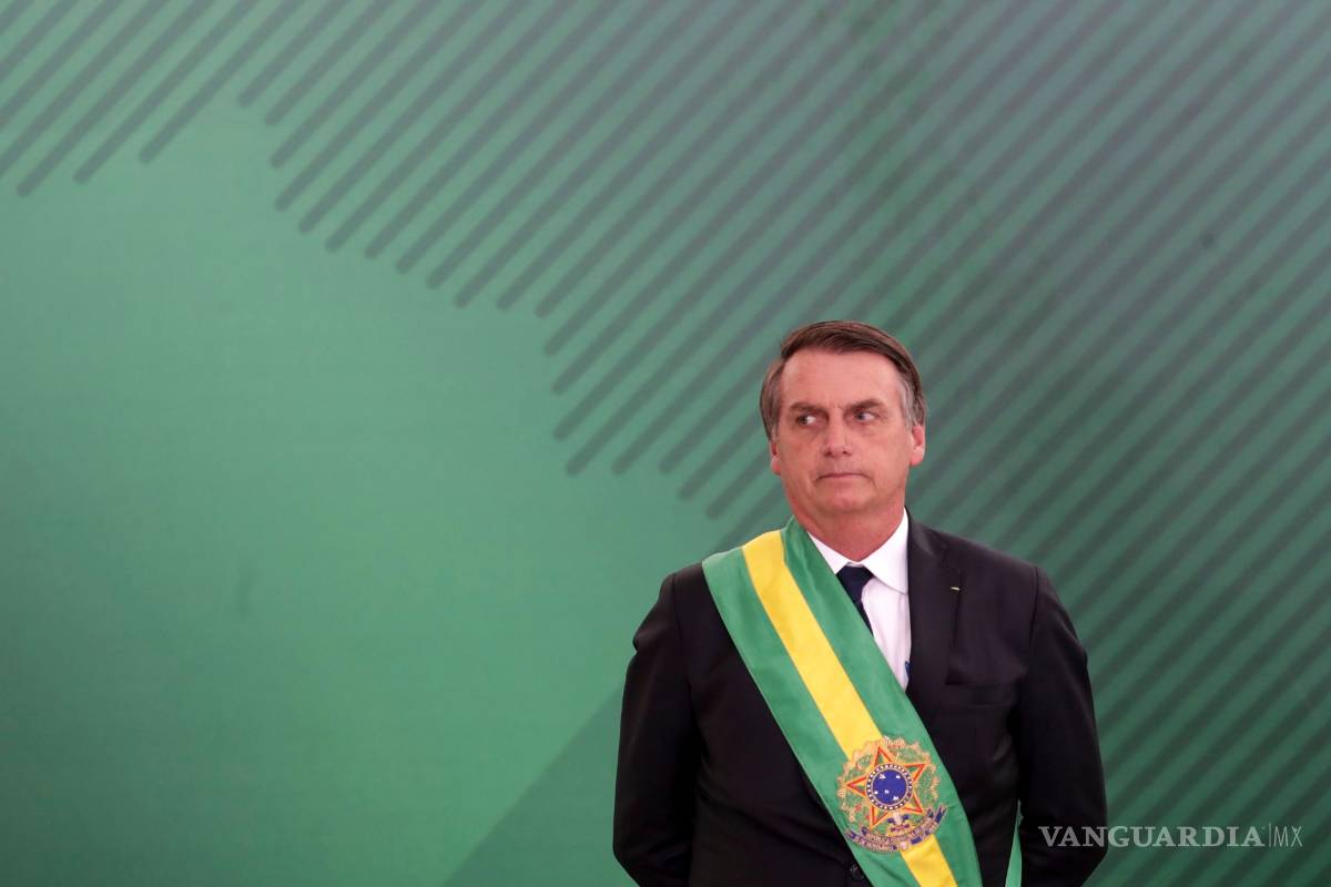 Bolsonaro va contra derechos indígenas en su primer día como Presidente de Brasil