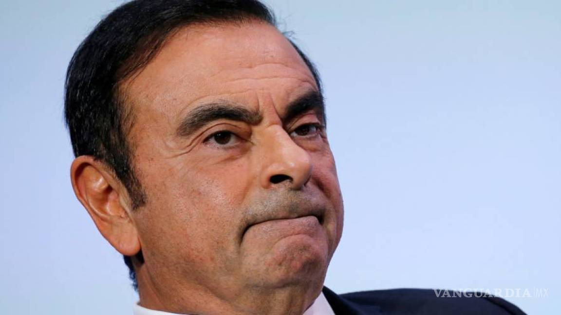 Nissan cesará el jueves a su presidente, detenido en Japón