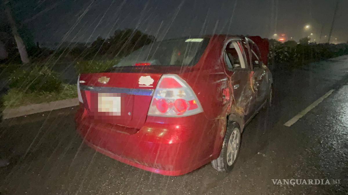 $!A pesar de lo aparatoso de la cadena de hechos, no se reportaron personas lesionadas, únicamente daños materiales en ambas unidades y afectaciones a la infraestructura.