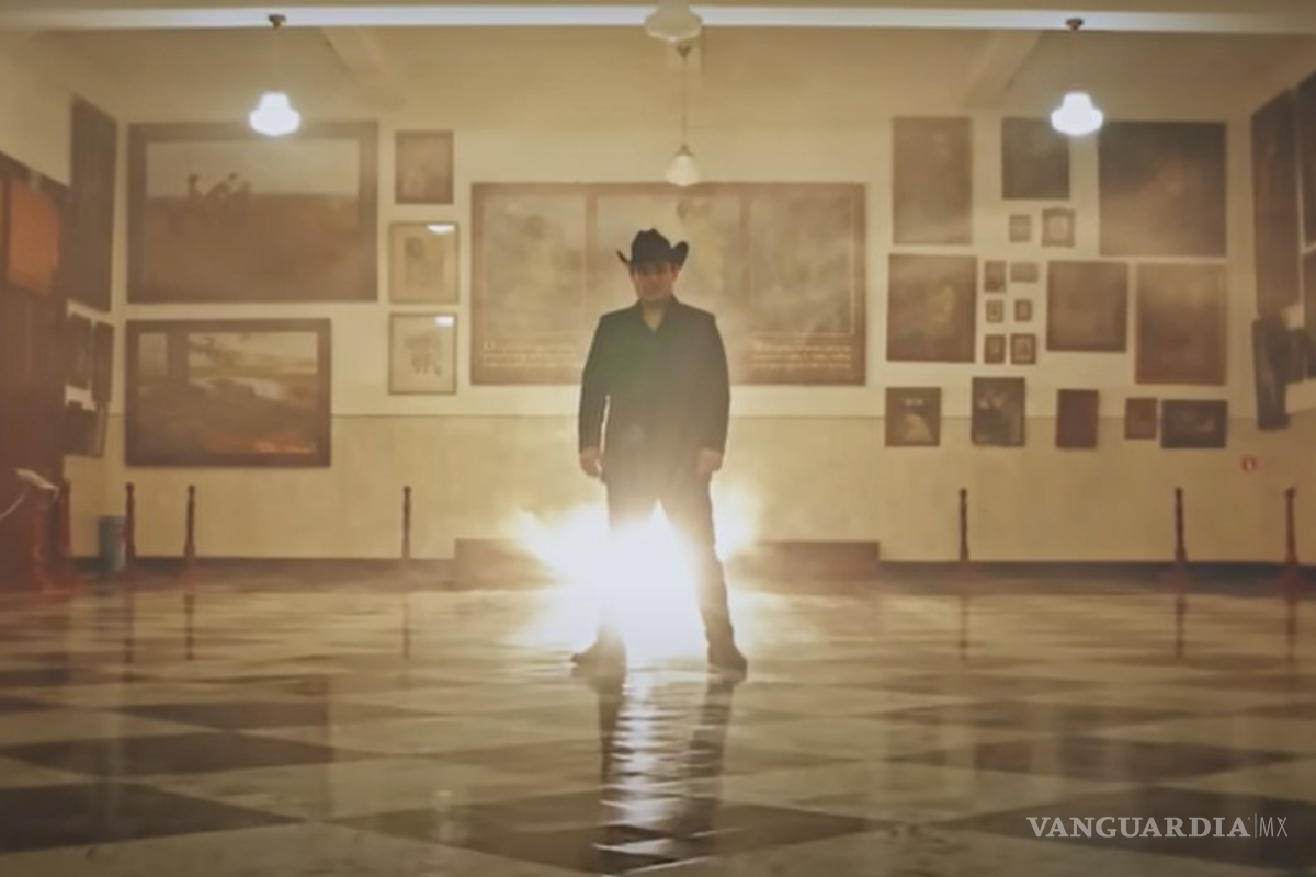 Graba Alfredo Olivas video en el Ateneo Fuente; enfoque ‘ignora’ arte en la pinacoteca