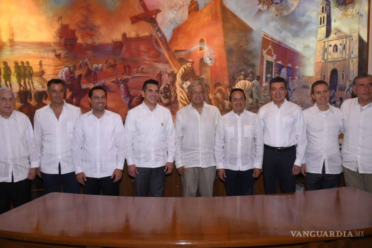 Hay condiciones para que México crezca incluso al 4% anual: López Obrador