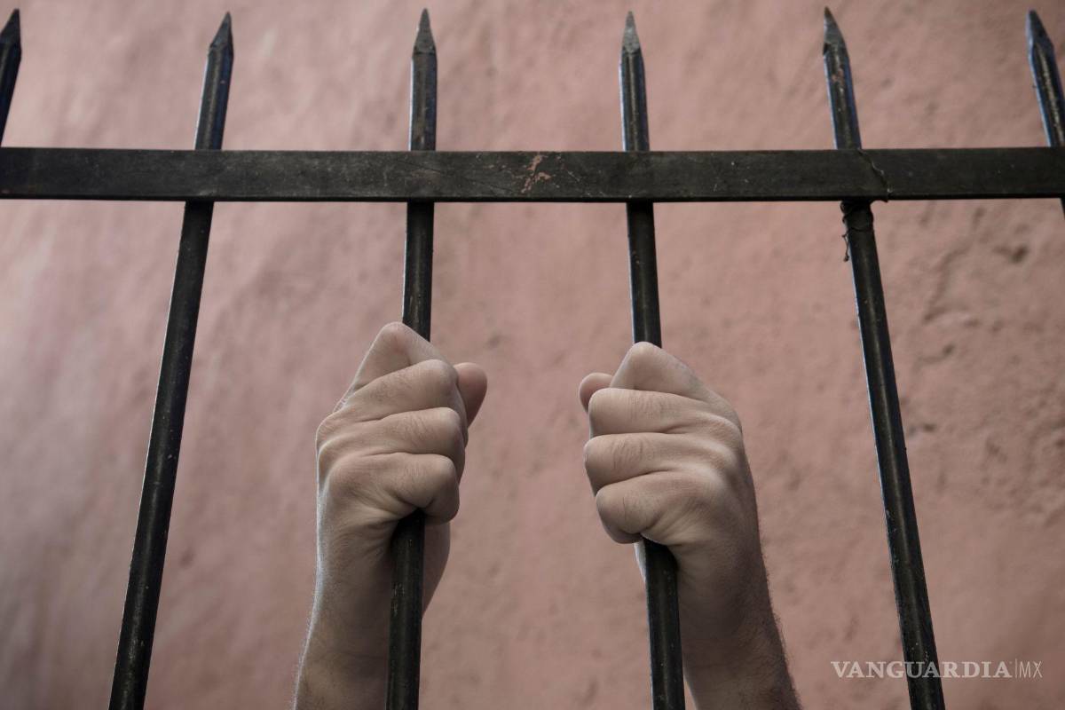 Reo se quita la vida dentro del penal de Mesillas en Ramos Arizpe