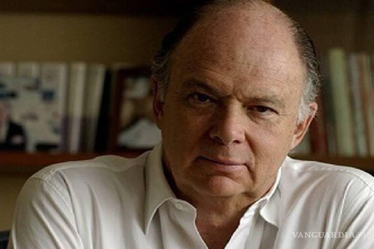 “La academia es democrática y plural”, responde Krauze a AMLO