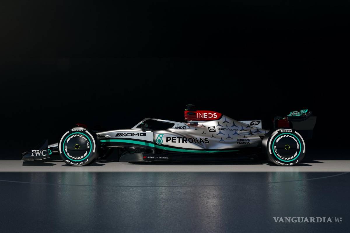 Mercedes presenta su nuevo bólido, el W13