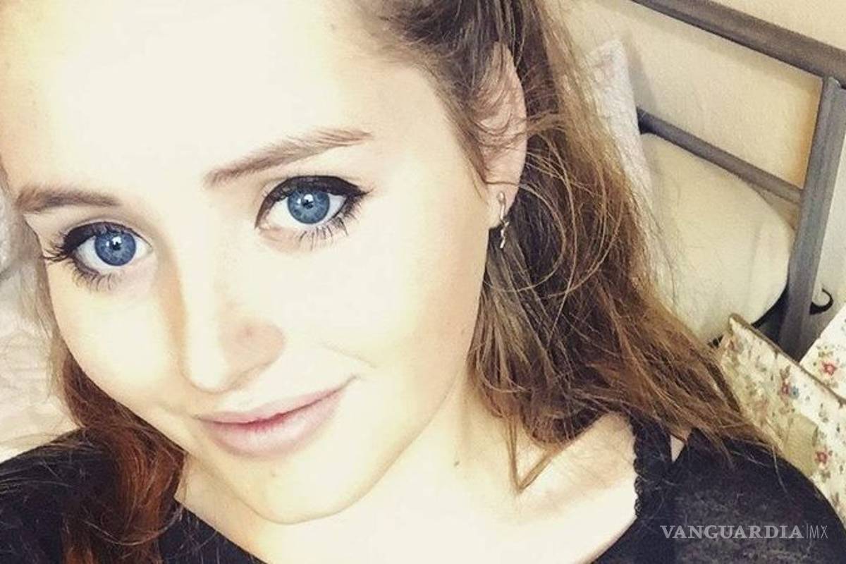 Su 'match' en Tinder la asesinó y fotografió su cadáver mientras miraba porno