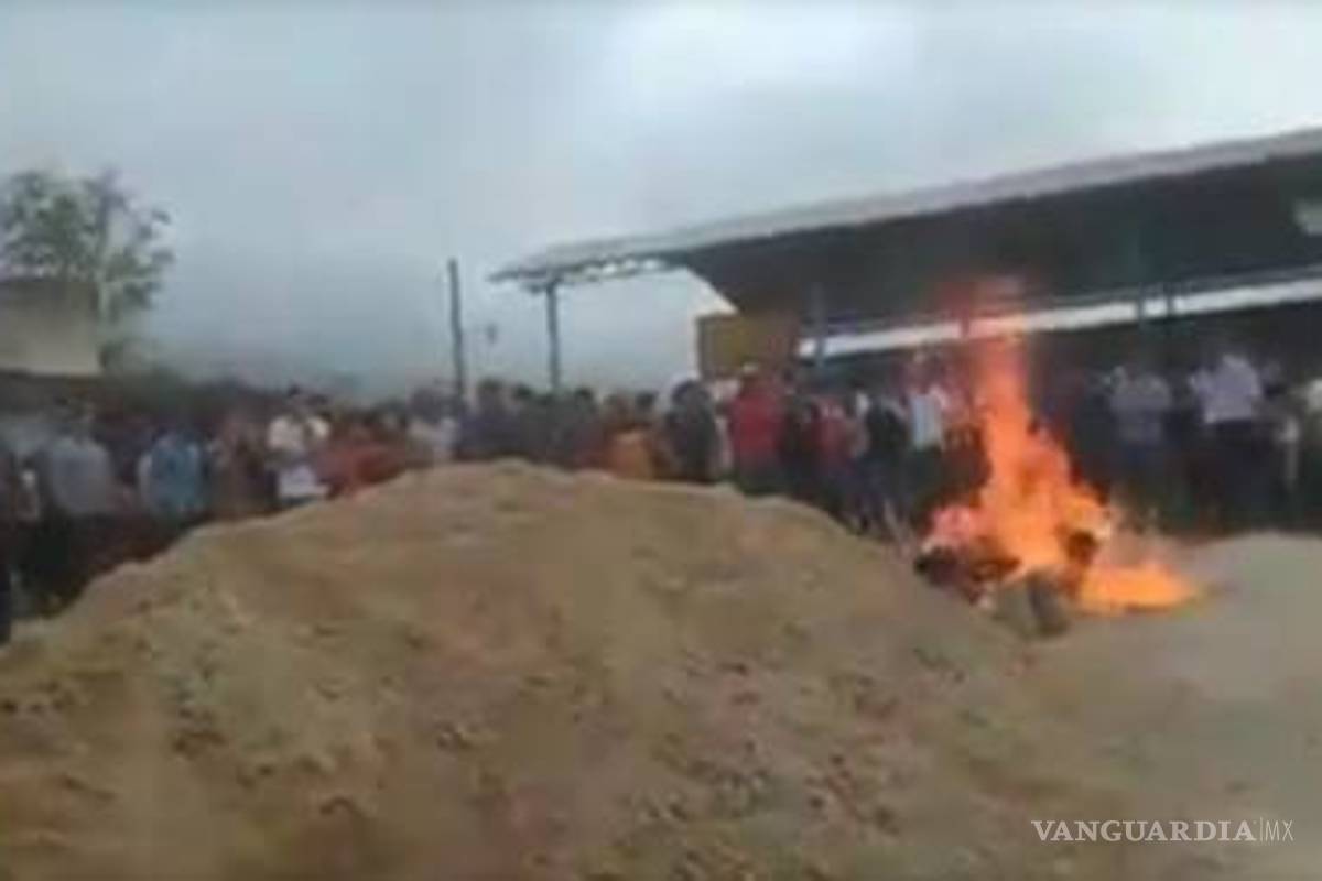 Quemaron vivos a dos presuntos asesinos, en Chiapas