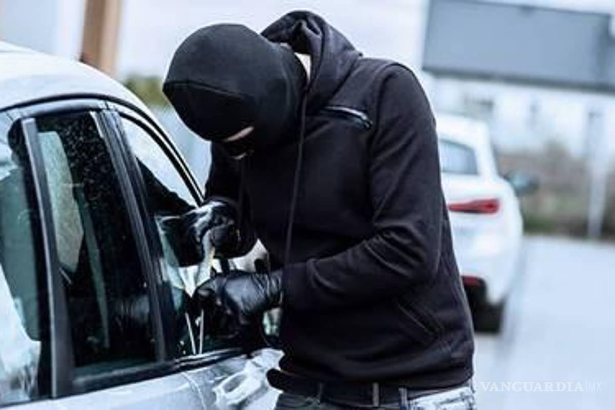 Prevén más robos de autos por relevos de autoridades