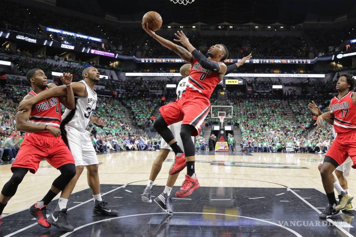 Spurs prolongan su gran racha en casa ante los Blazers