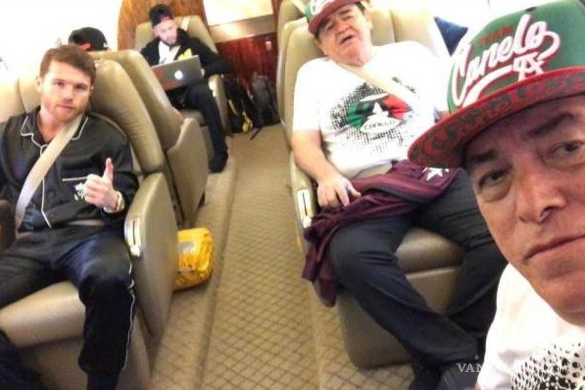 'Canelo' Álvarez viaja a Las Vegas...¡con 'pijama' de 50 mil pesos!