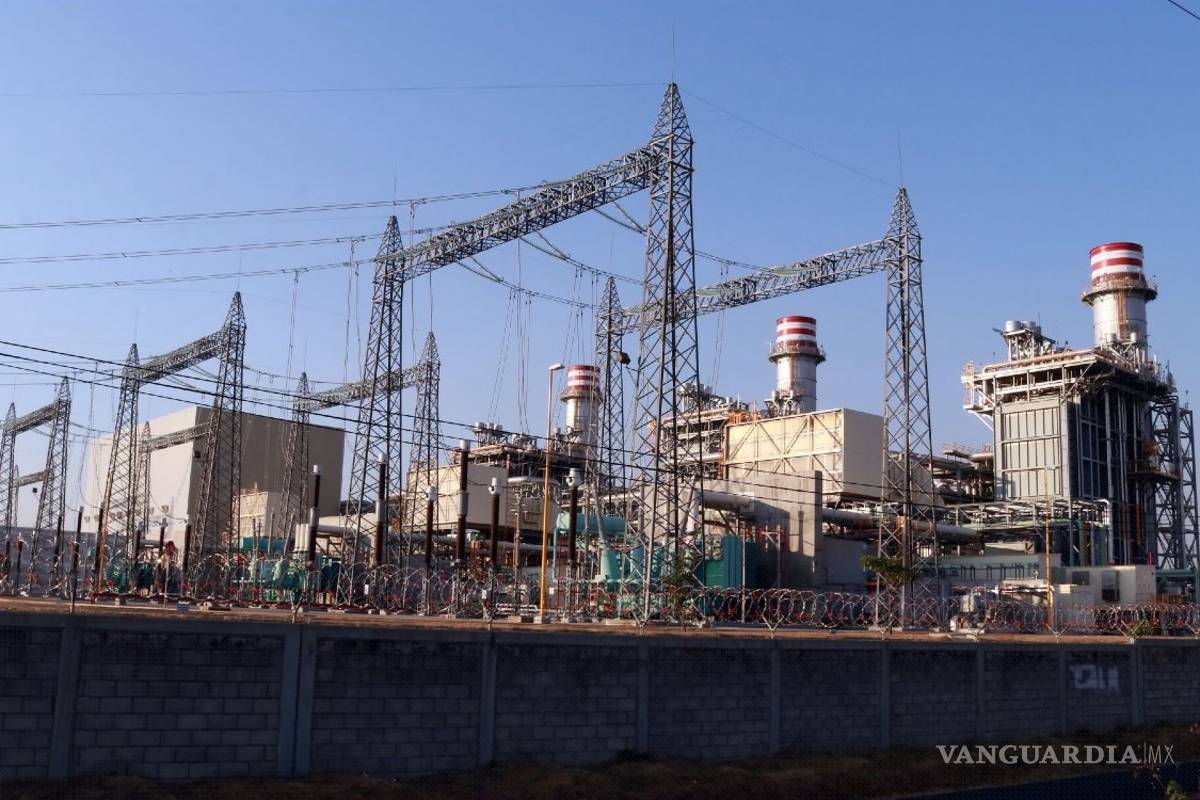 Sener frena cambios en reforma eléctrica, juez concedió la suspensión de la ley