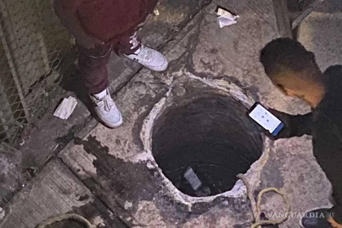 Dos hermanas murieron al caer en una coladera, en Iztacalco; iban a concierto de Zoé