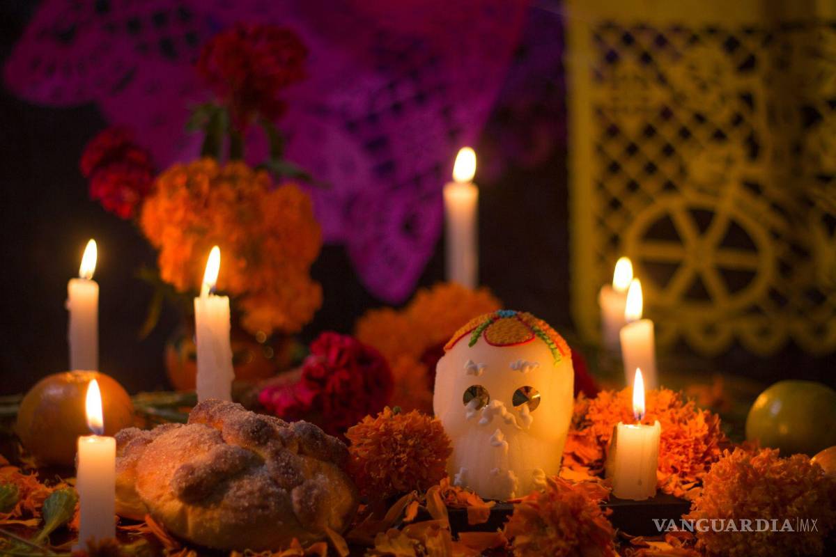 Tradición de altares en Saltillo ‘al borde de la tumba’ por aumento de costos