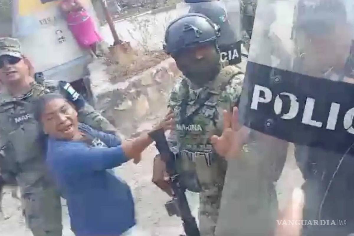 En Oaxaca reprimen con policía y Marina a colonos, por oponerse a obra que afecta agua potable