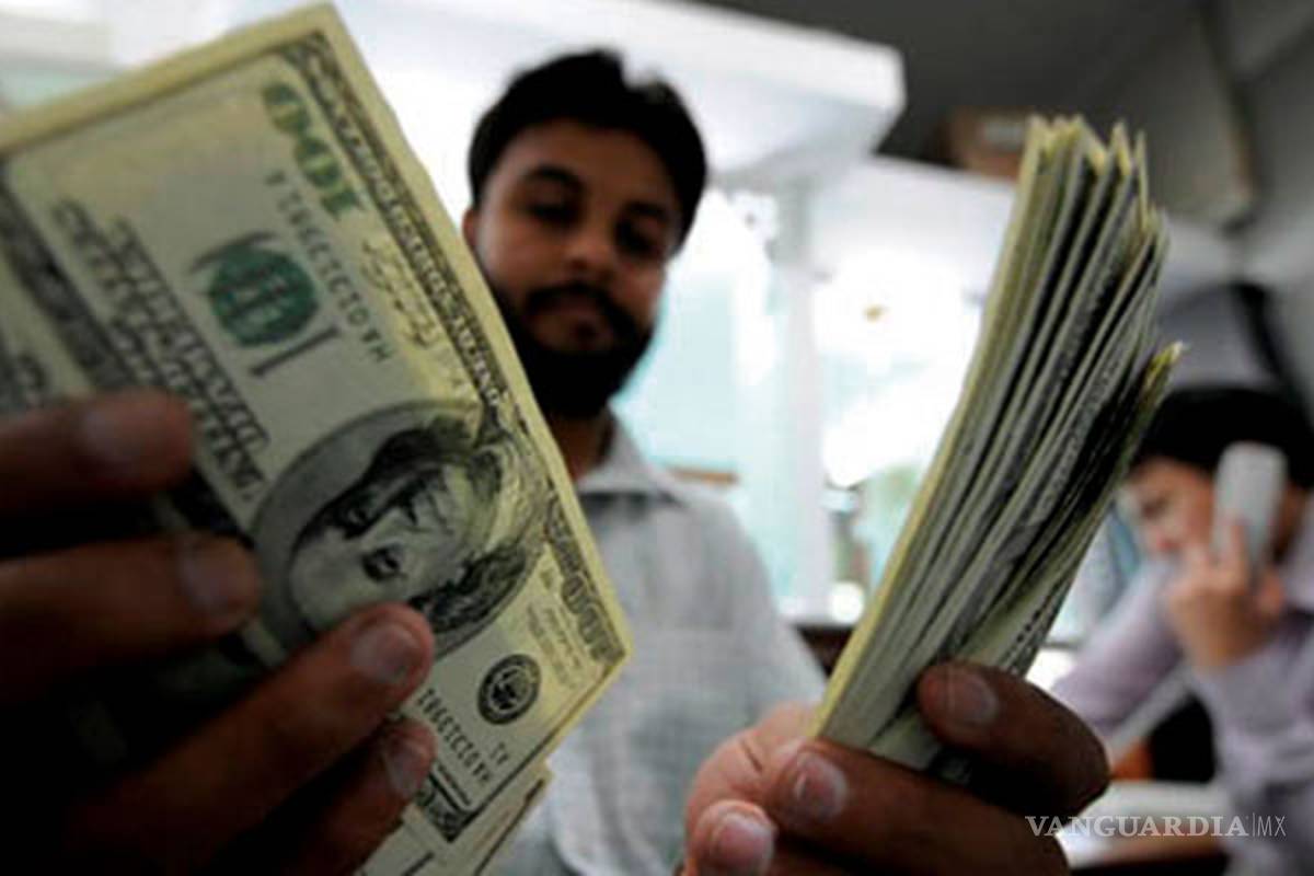 Acuña: incrementan ventas en la frontera por precio del dólar