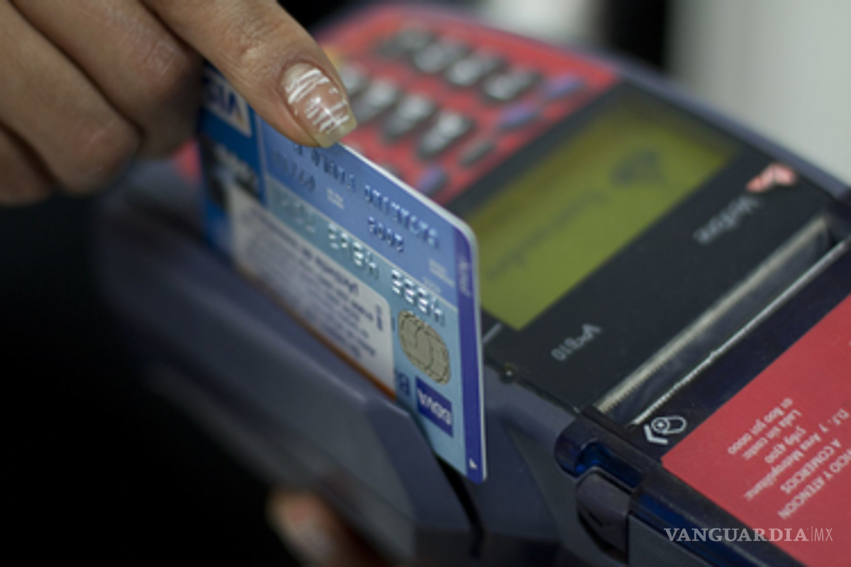 Revelan que bancos cobran los mayores intereses en tarjetas de crédito por falta de competencia