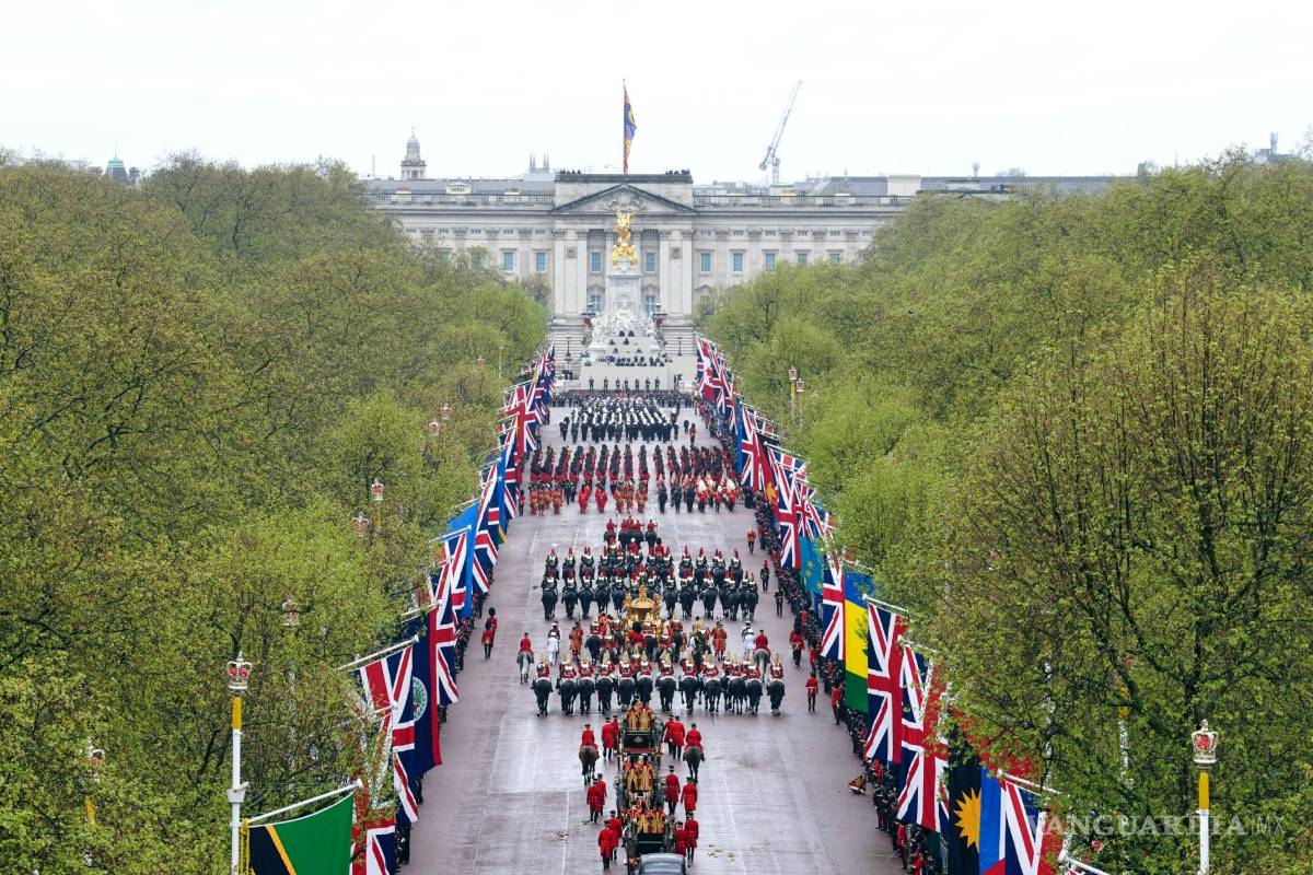 Así inicia el reinado del Carlos III tras una larga espera para ser el monarca británico (fotos)