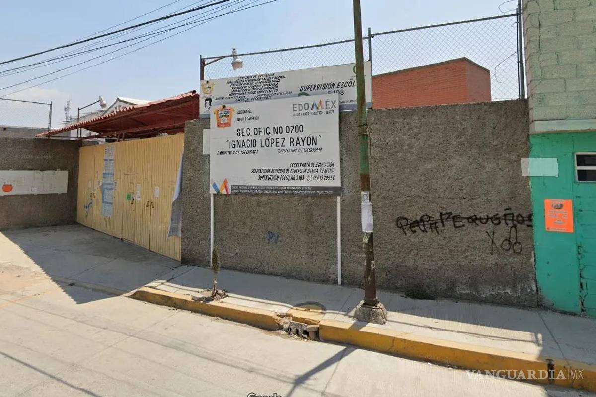 Alumno ‘navajeó’ a su maestra de secundaria, por haberle pedido la tarea