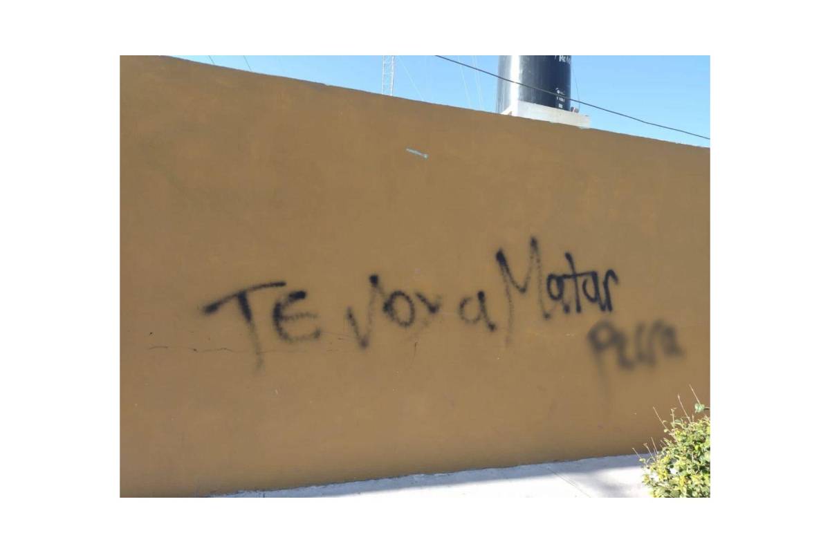 $!Un hombre que le robó y fue capturado para despues ser puesto en libertad, la agredió y amenazó de muerte.