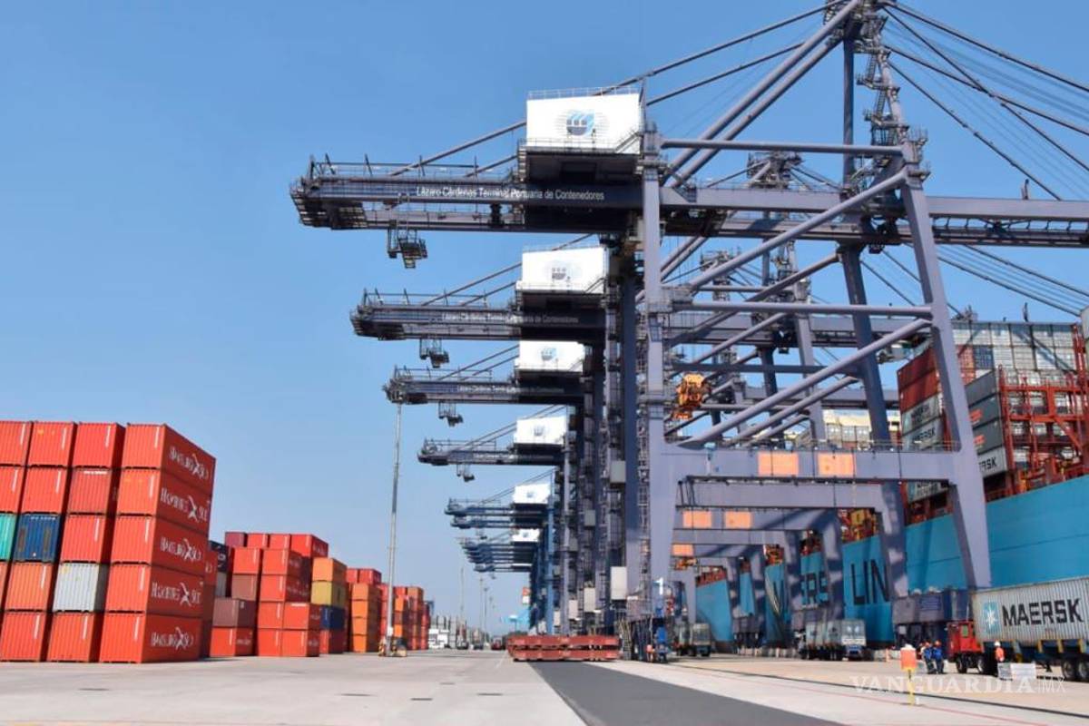 México reporta un déficit comercial de 2 mil 400 millones de dólares en septiembre