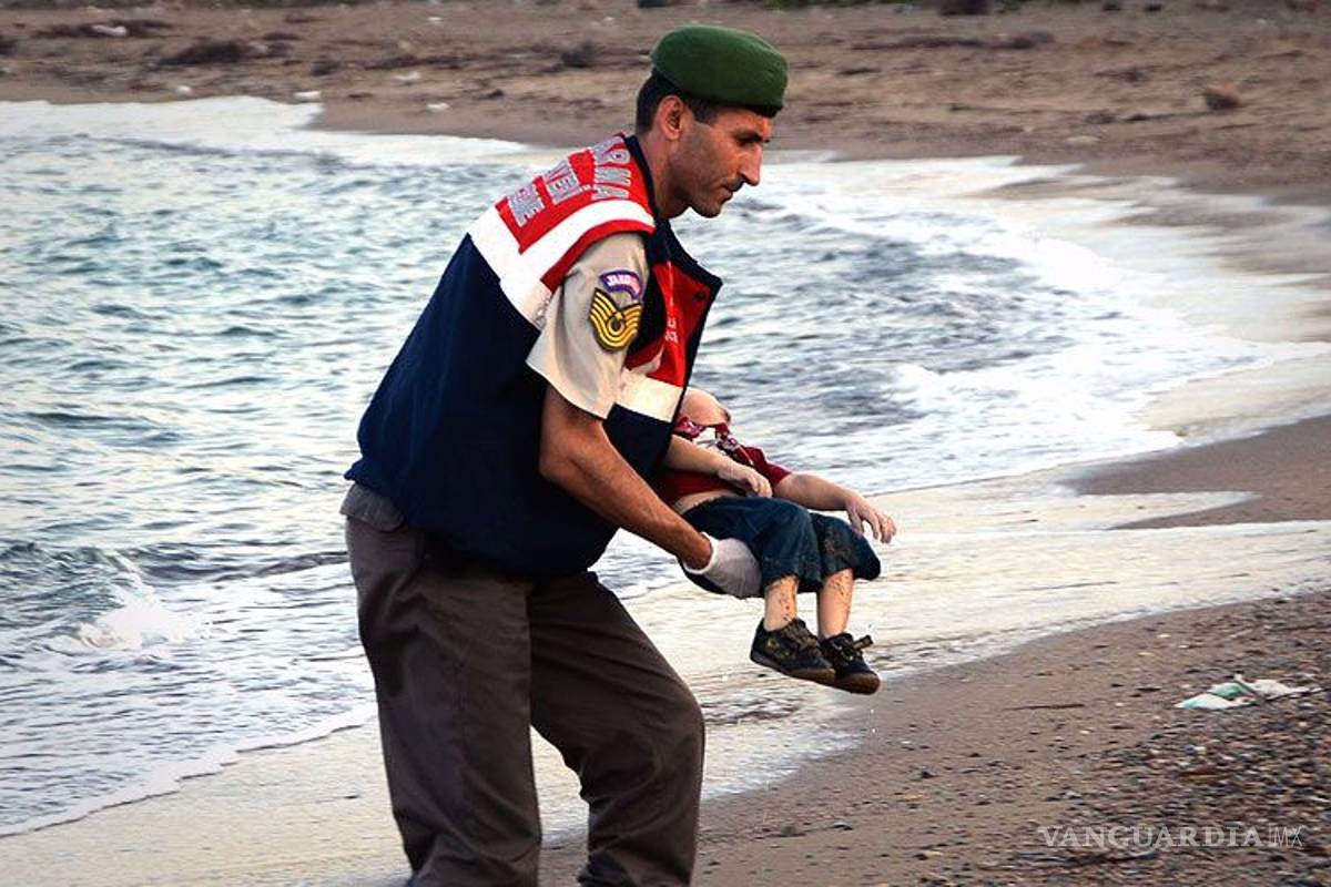 Más de 700 niños murieron en 2015 al cruzar el Mediterráneo