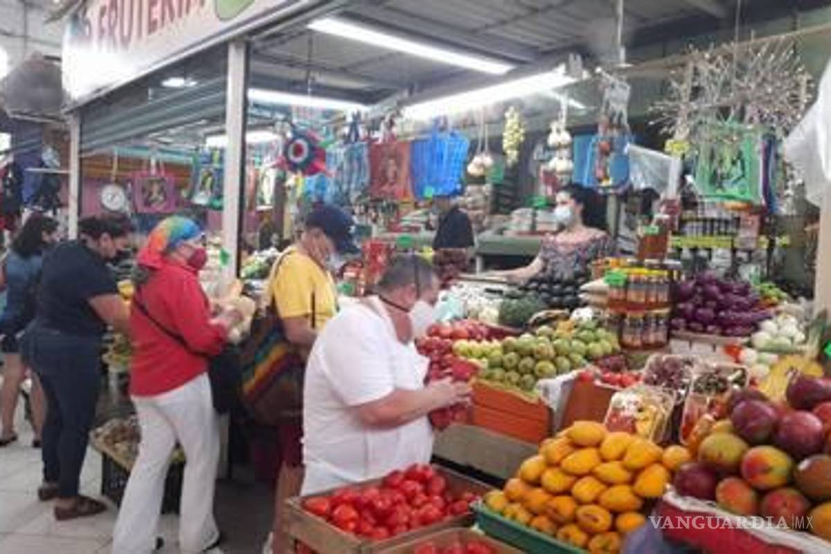 Aumento al minisalario se queda ‘chico’ ante alza de 15% en la canasta básica