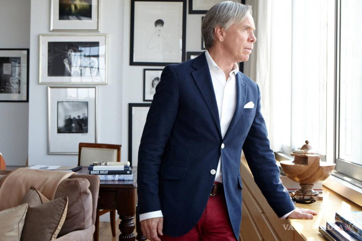 En el cumpleaños número 67 de Tommy Hilfiger hacemos un recorrido por su marca