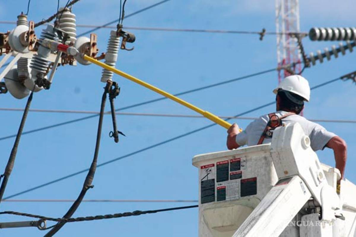 Sin luz 998 mil hogares y comercios tras sismo