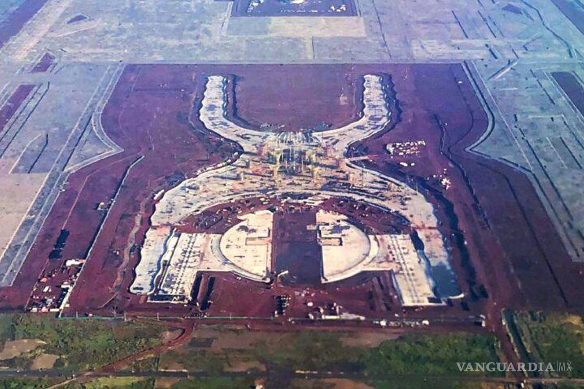 $!Obrador afirma que el desechar el proyecto representa ahorros para la administración federal, ya que de haberlo continuado gastarían millones en mantenimiento | Foto: Cuartoscuro