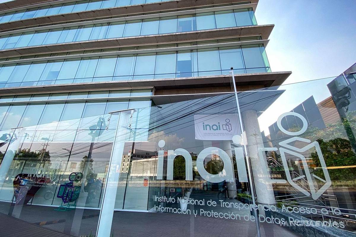 INAI guarda insumos por más de 10 años, algunos caducaron