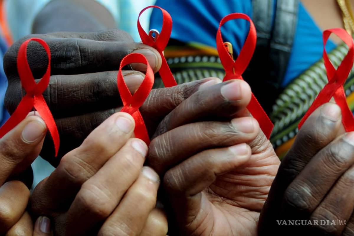 Unicef califica de "inaceptables" avances en prevención de SIDA entre menores