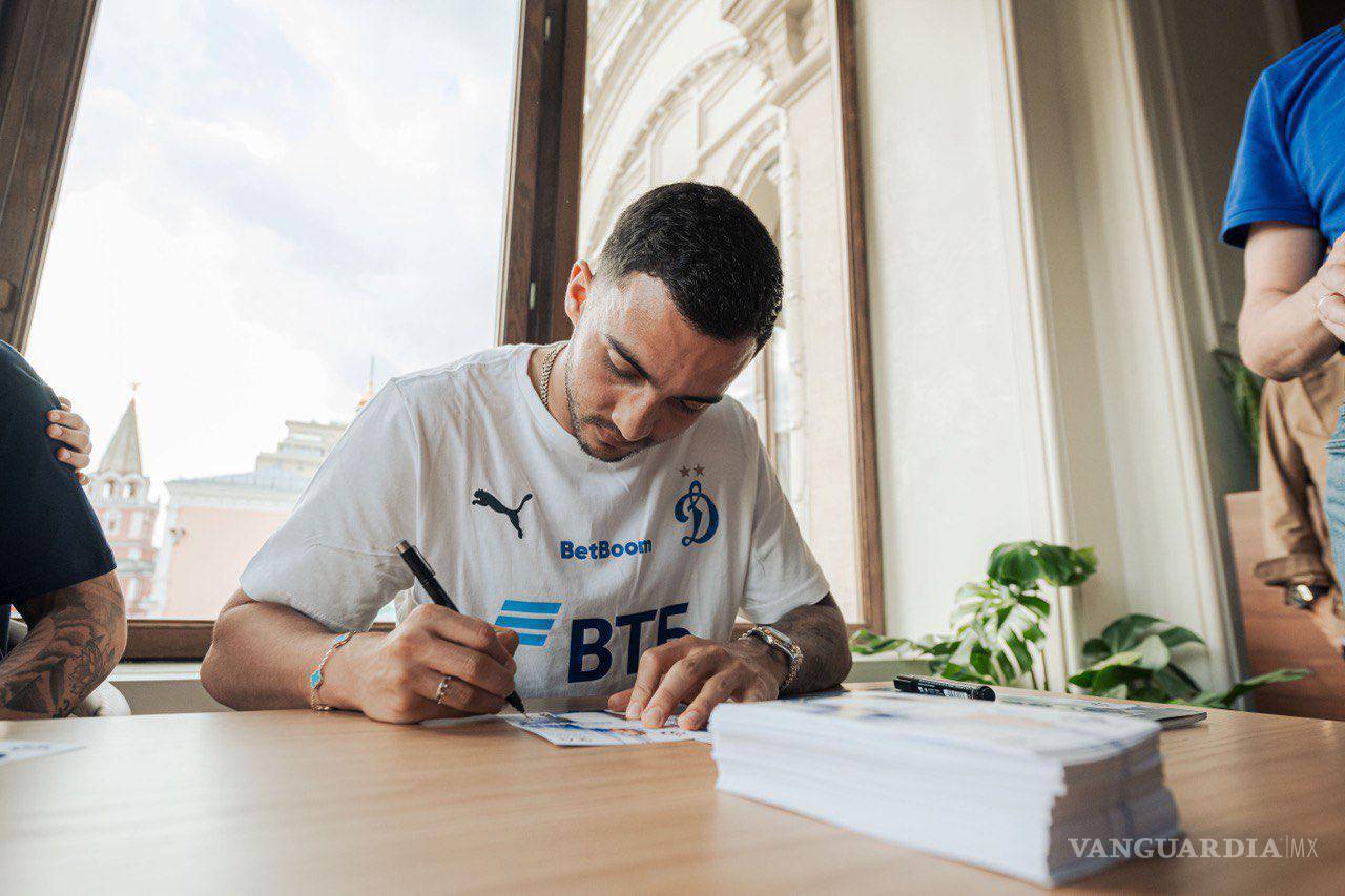 $!Mexicanos en Europa: Santi Giménez ‘brilla’ con un doblete en la jornada dominical de aztecas por el Viejo Continente