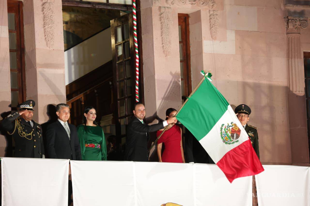 ‘¡Viva la calidad de vida de Coahuila!’, arenga Manolo Jiménez en 215 aniversario de la Independencia de México