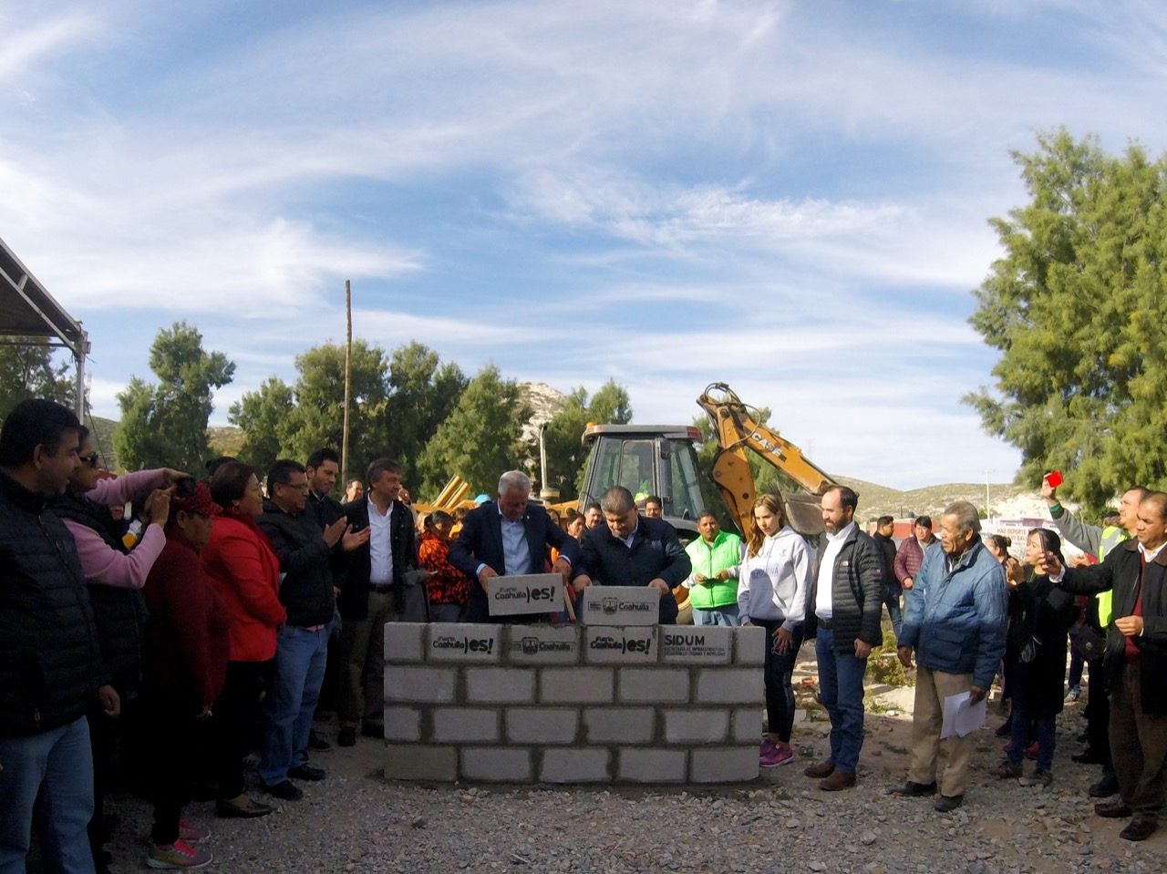 $!Construirá Miguel Riquelme áreas recreativas y deportivas en La Jabonera de Torreón