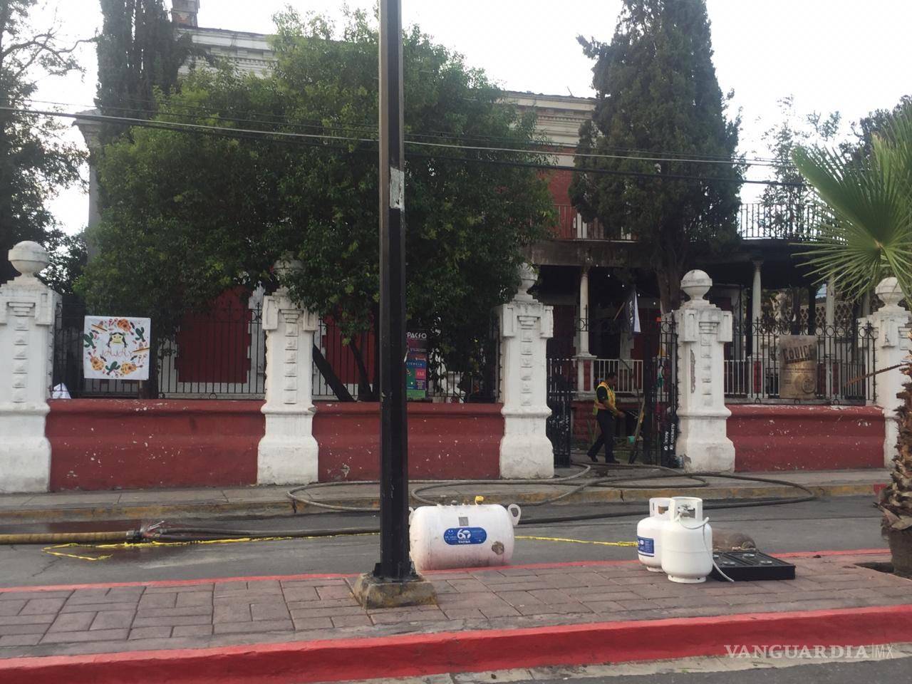 $!Tragedia en Saltillo... terrible incendio destruye la histórica Casa Alameda