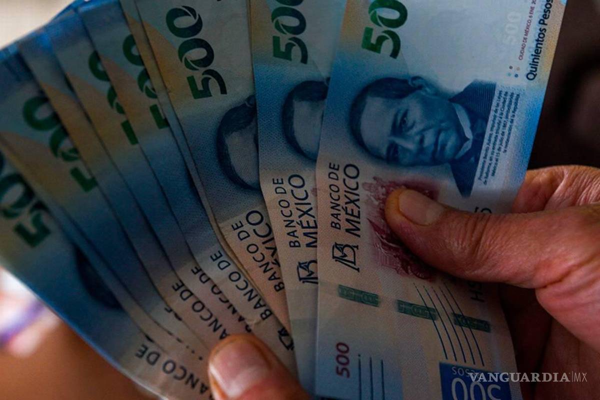 Intereses de la deuda pública ‘comen’ 13.4 de cada $100 de ingresos petroleros