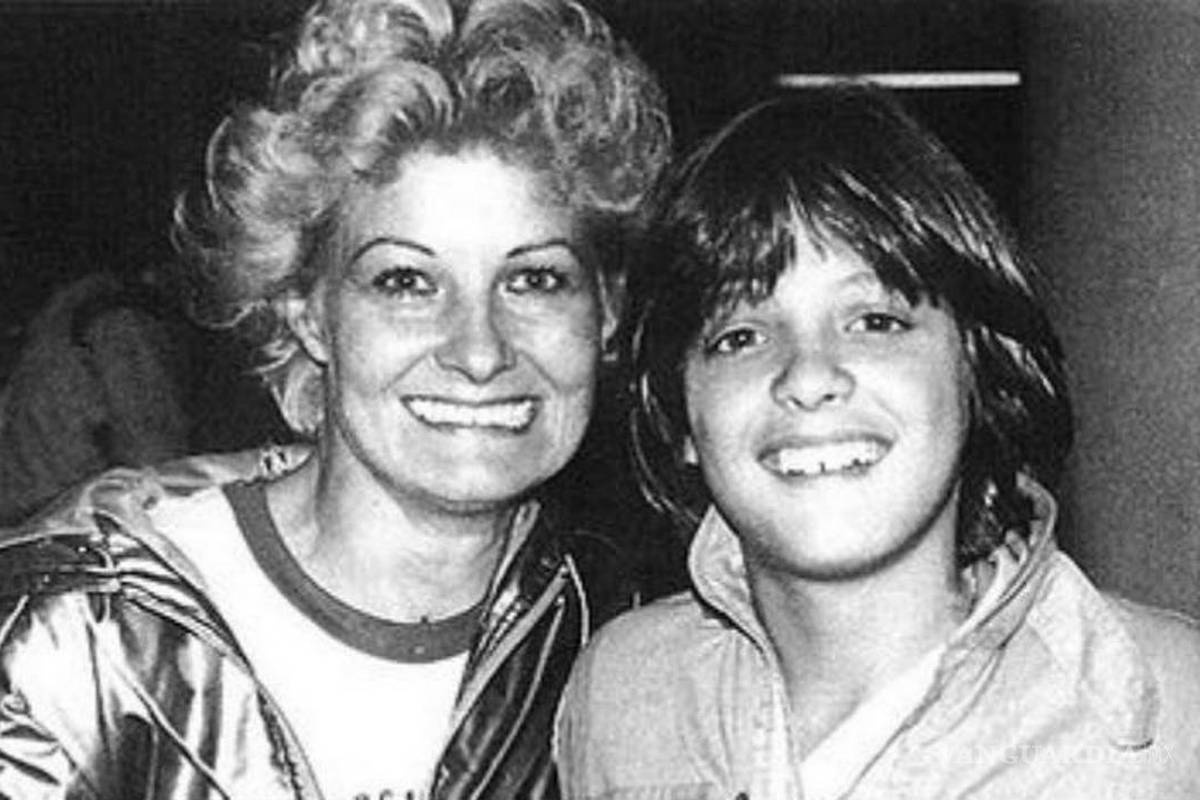 En pleno 10 de mayo, recuerda hermano de Luis Miguel a Marcela Basteri con fotos inéditas