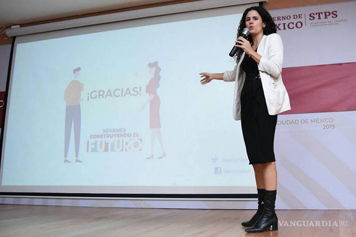 $!Gobierno no elije o apoya dirigentes sindicales, asegura Luisa María Alcalde