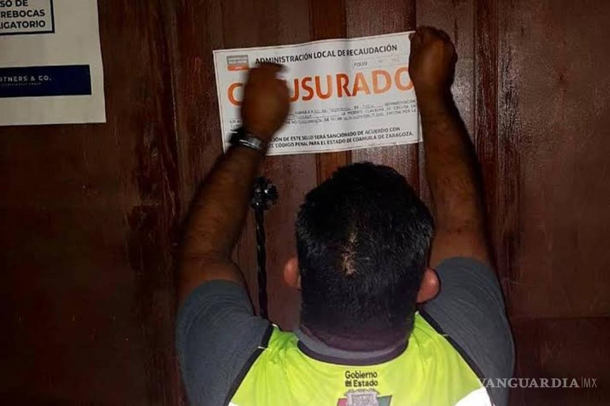 Dispersan fiestas clandestinas y clausuran restaurantes bar en Torreón