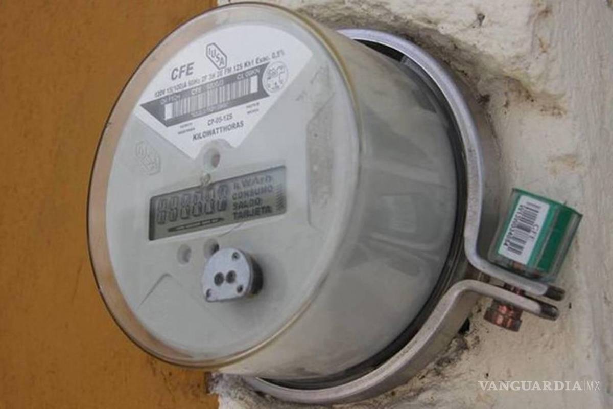 Guarda las luces de navidad, la electricidad aumentará 7.1% en enero