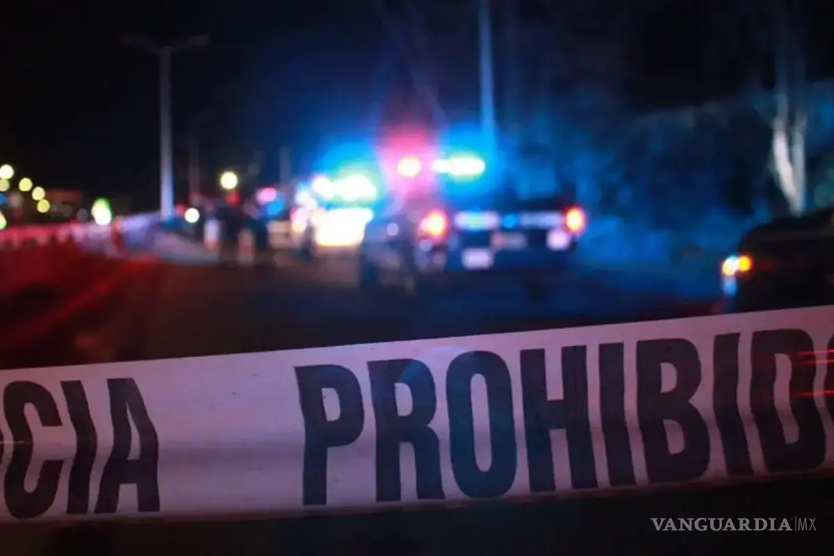 Hallan a 20 personas sin vida en Culiacán; 16 en una camioneta y cuatro colgadas en puente