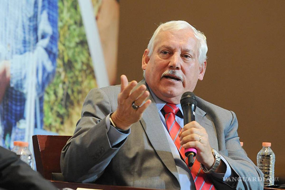 AMLO envía a titular de Agricultura a toma de posesión en Brasil