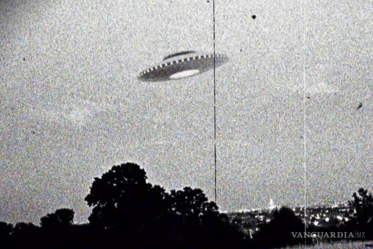 El OVNI de Ciudad Pemex... seres extraterrestres aterrizaron en Macuspana, tierra de AMLO