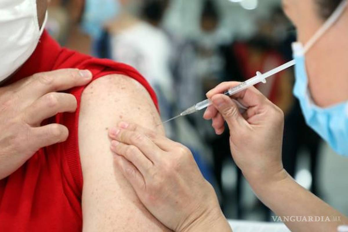 Salud Piedras Negras insta a vacunarse contra Influenza y COVID-19