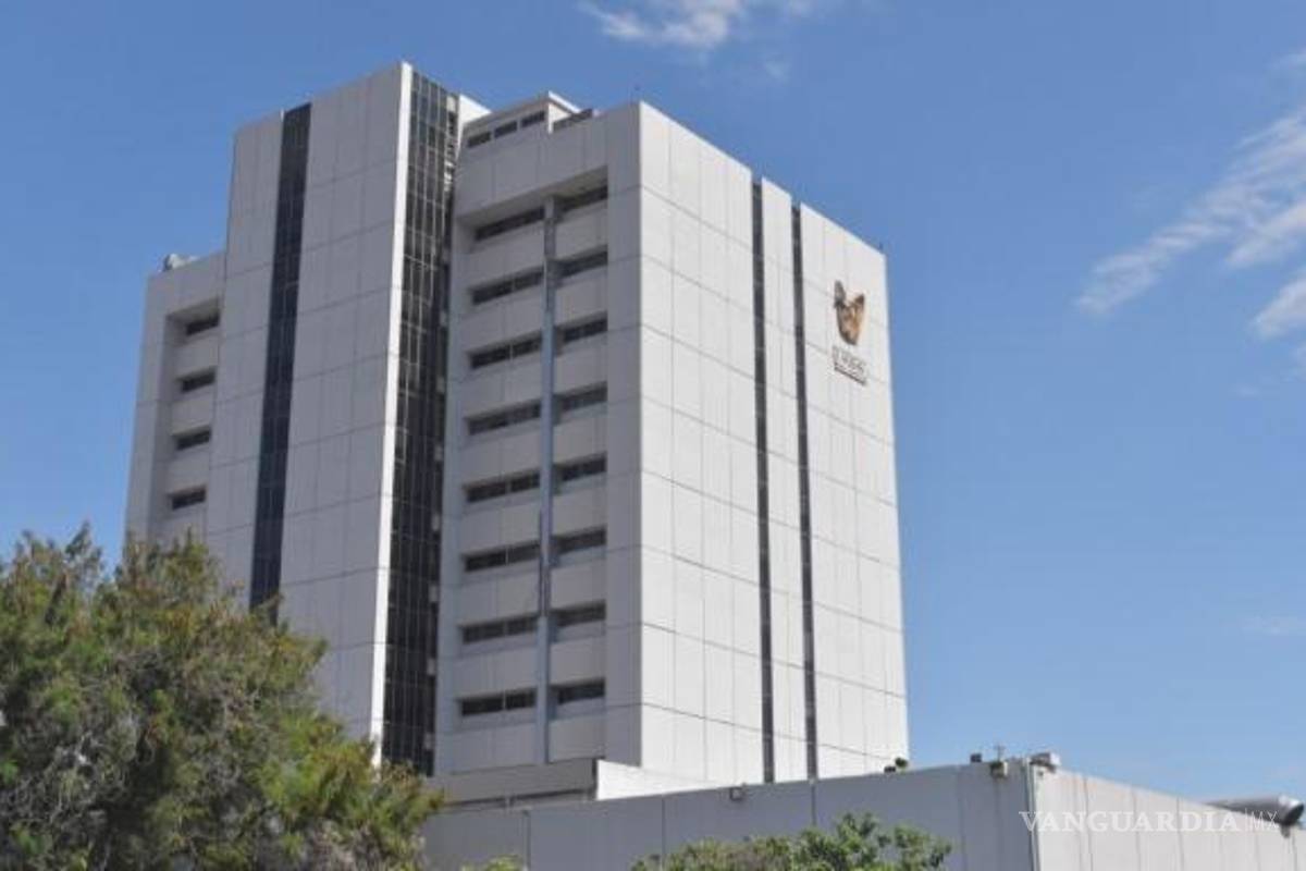 Ordenan al IMSS de Nuevo León dar medicinas y tratamiento a niña con atrofia muscular